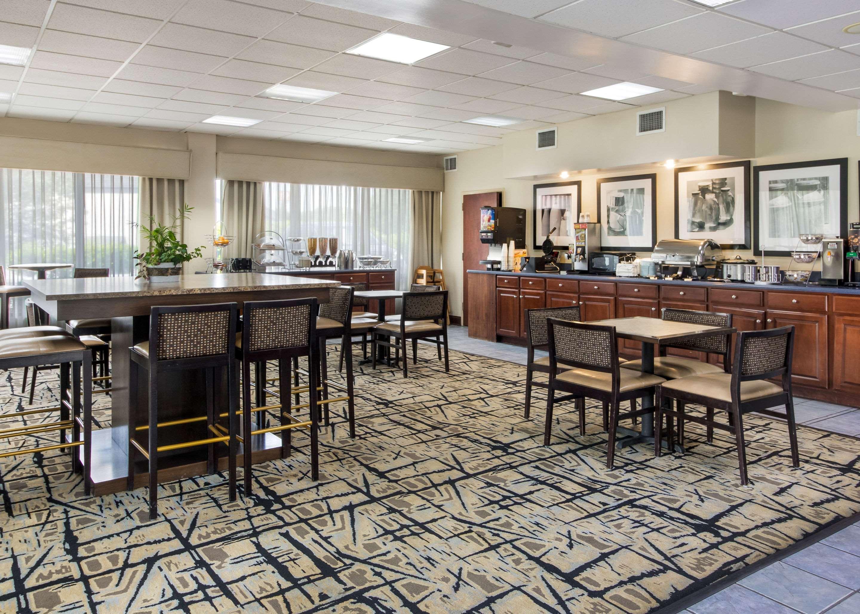 Clarion Inn Cleveland Exterior foto